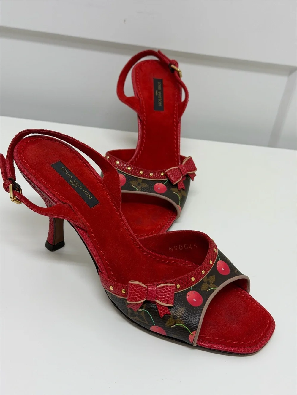 Rare Louis Vuitton x Takashi Murakami iconic Cherry bow heels (EU 37/ US 7)